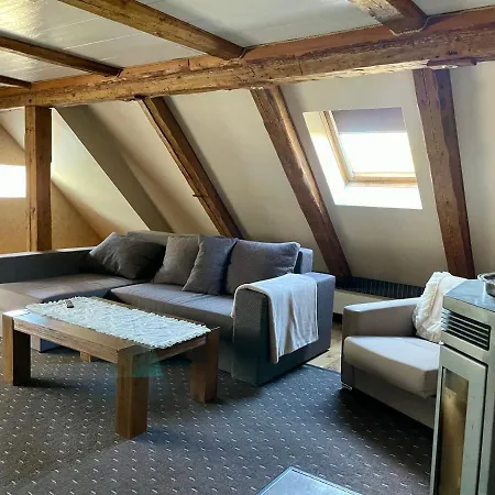 Sviit Nr. 7 *